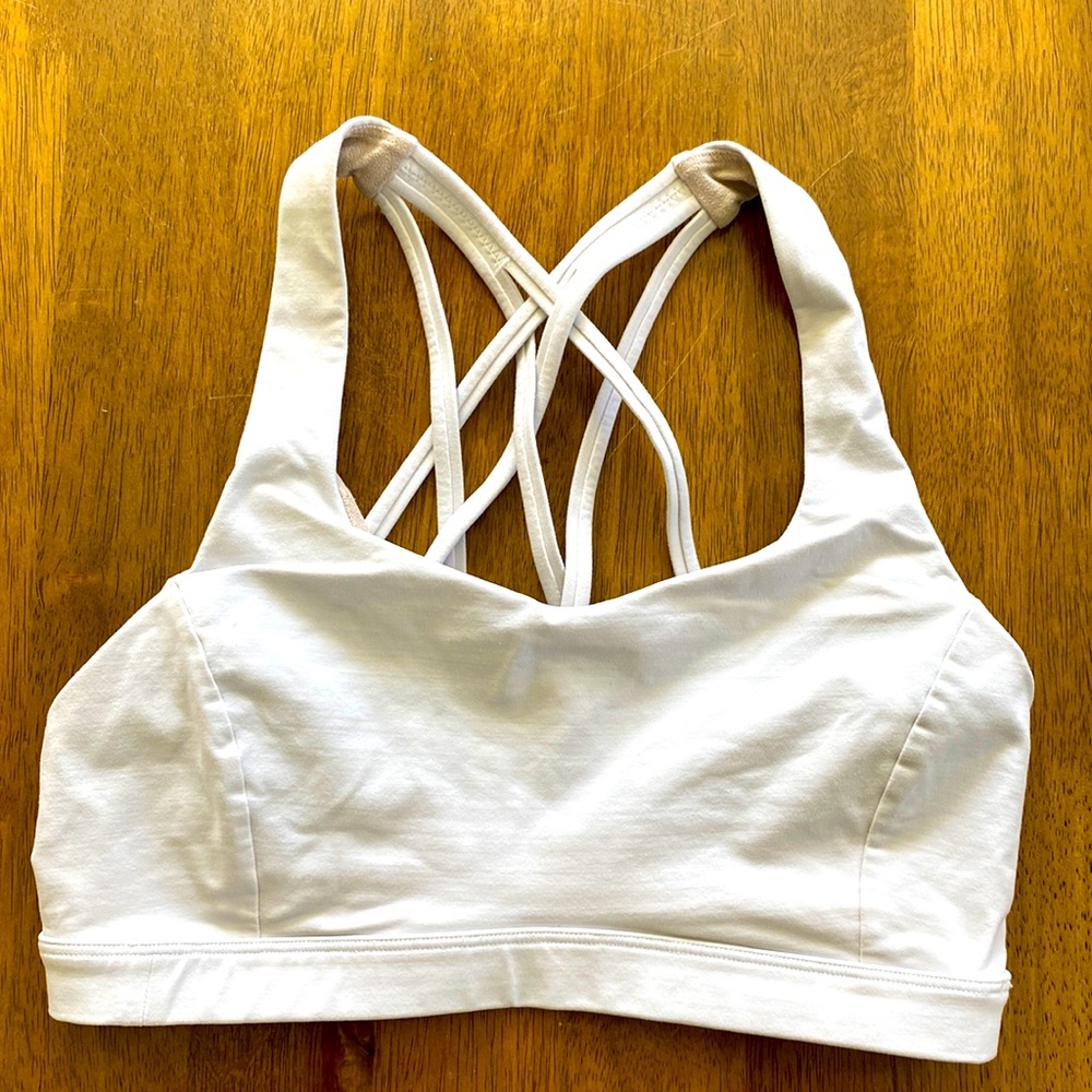 Lululemon White Sports Bra - Size 6